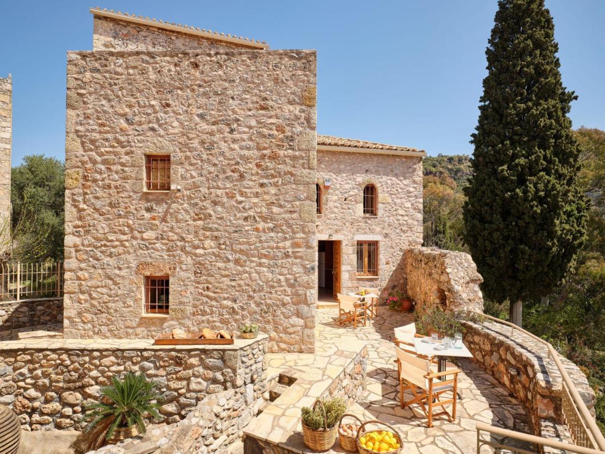 Petreas Castle Villa Kardhamili Ngoại thất bức ảnh